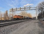 BNSF 7646 & CSX 7877